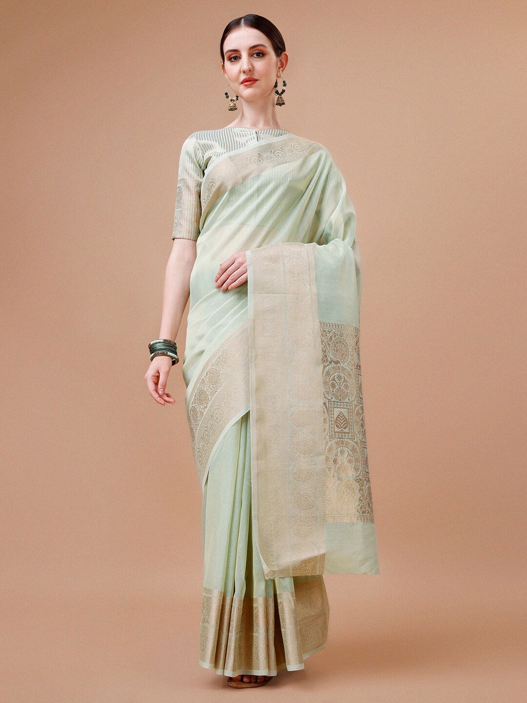 

MAGMINA Floral Woven Design Zari Kanjeevaram Saree, Fluorescent green
