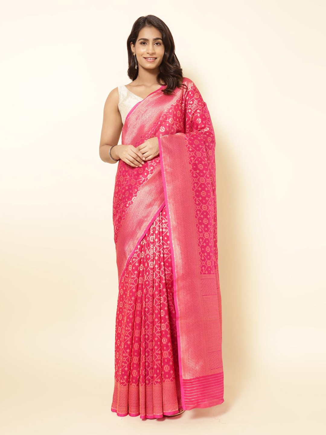 

Fabindia Magenta & Gold-Toned Woven Design Zari Silk Cotton Saree