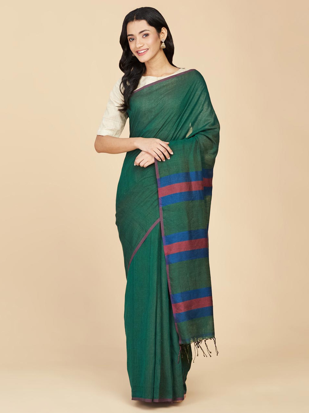 

Fabindia Solid Saree With Blouse Piece, Green