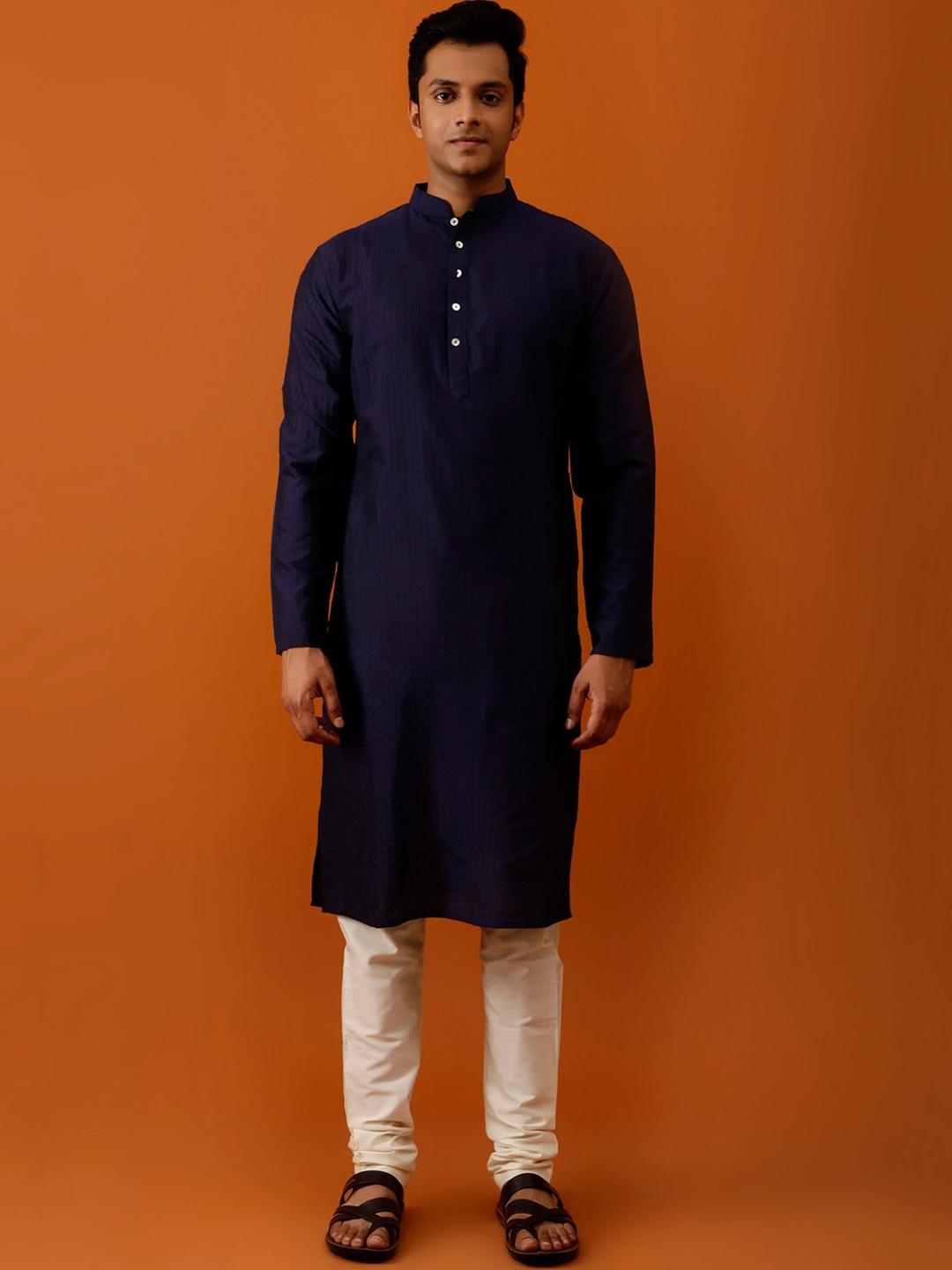 

Streaks & Crosses Striped Regular Straight Kurta with Churidar, Navy blue
