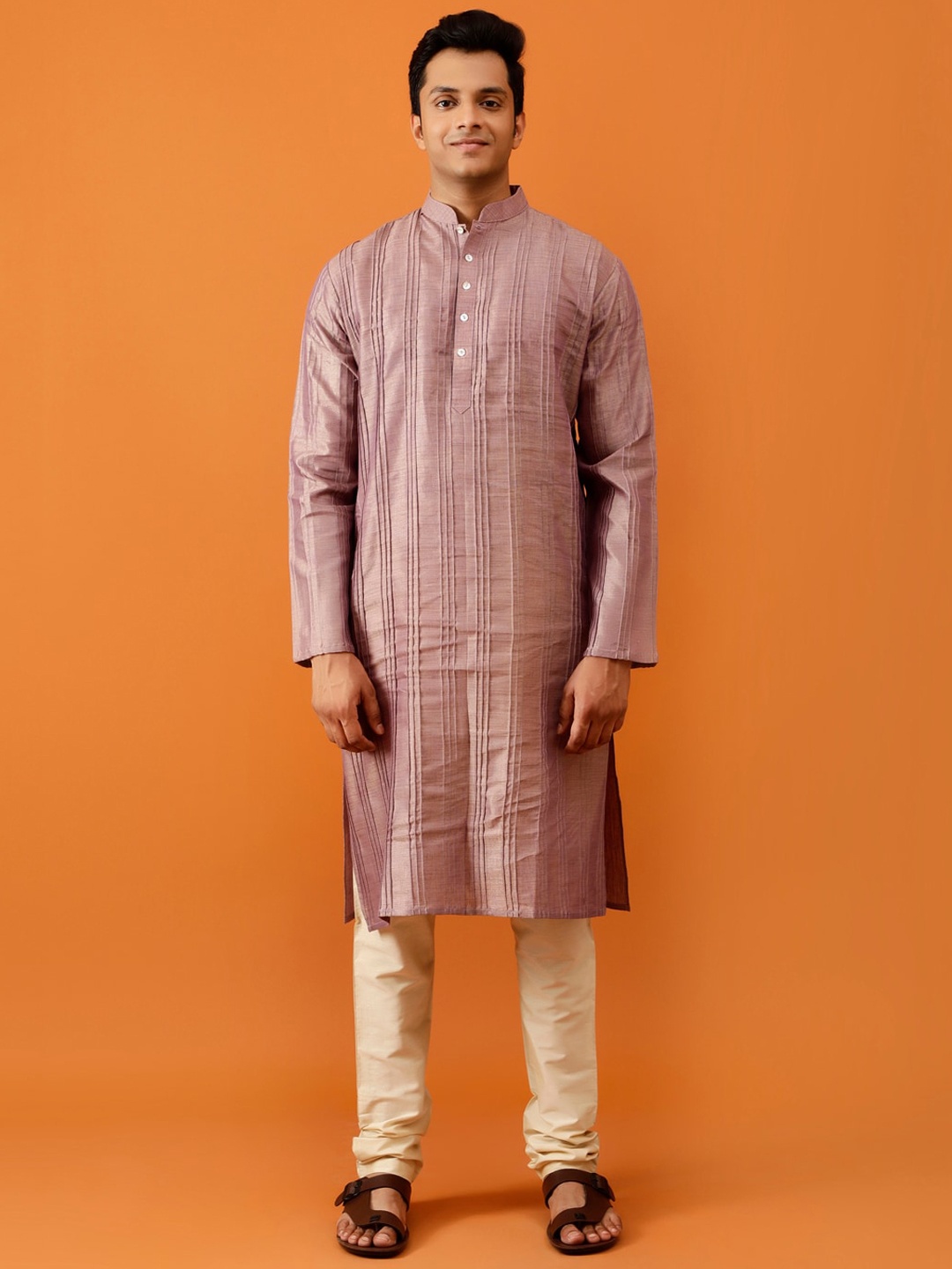 

Streaks & Crosses Pleated Mandarin Collar Straight Kurta With Churidar, Purple