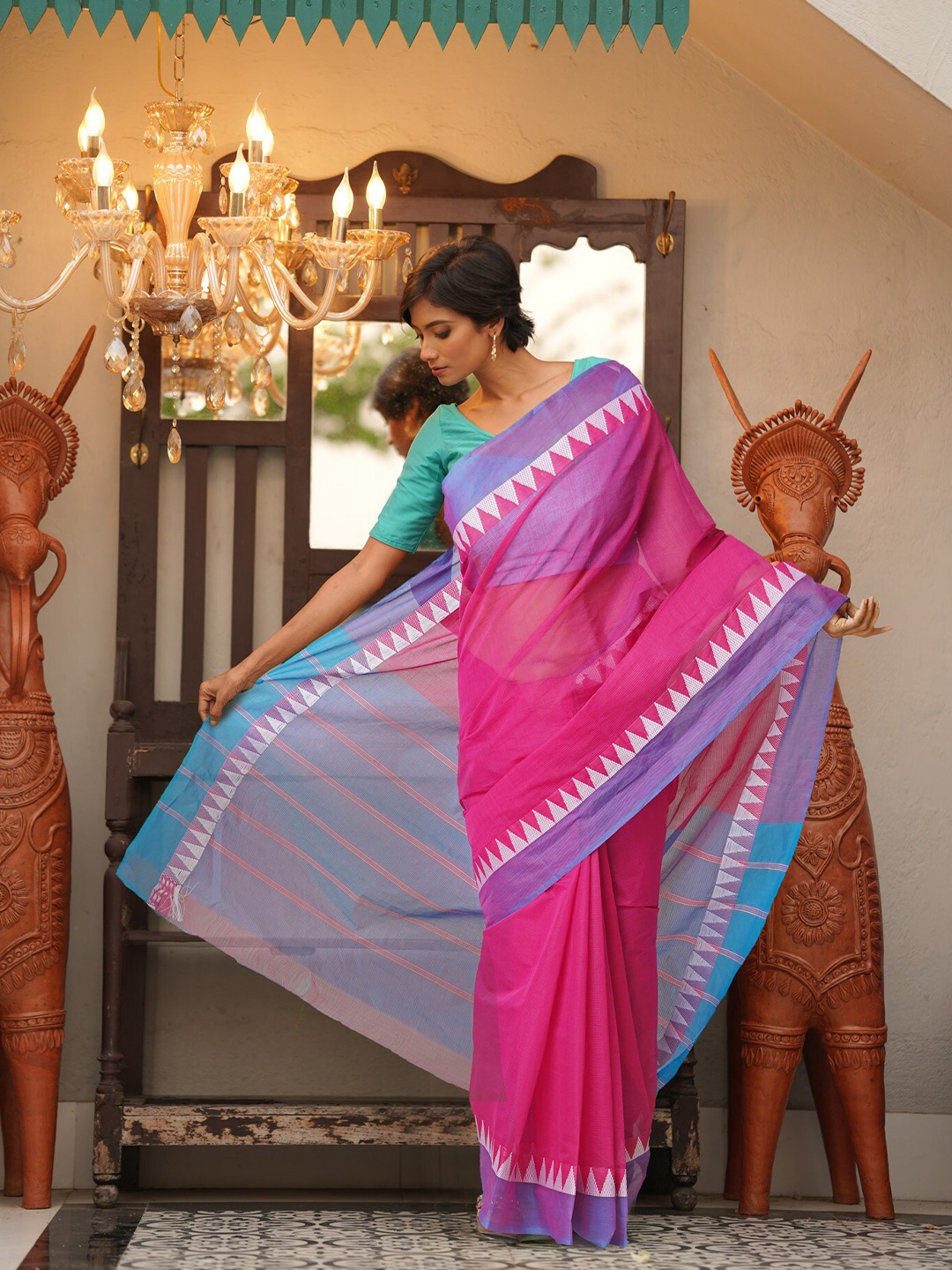 

Unnati Silks Striped Woven Design Pure Cotton Mangalagiri Sarees, Pink