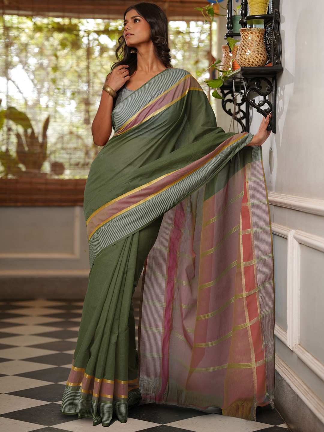 

Unnati Silks Pure Cotton Mangalagiri Saree, Green