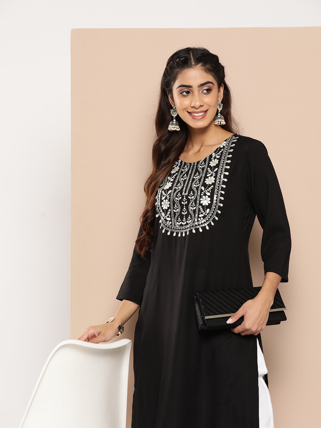 

HERE&NOW Women Floral Yoke Design Kurta, Black