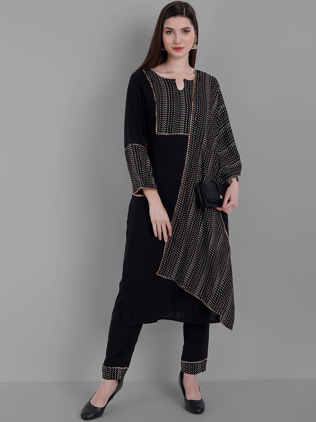 

KALINI Printed Gotta Patti Regular Kurta With Trousers & Dupatta, Black
