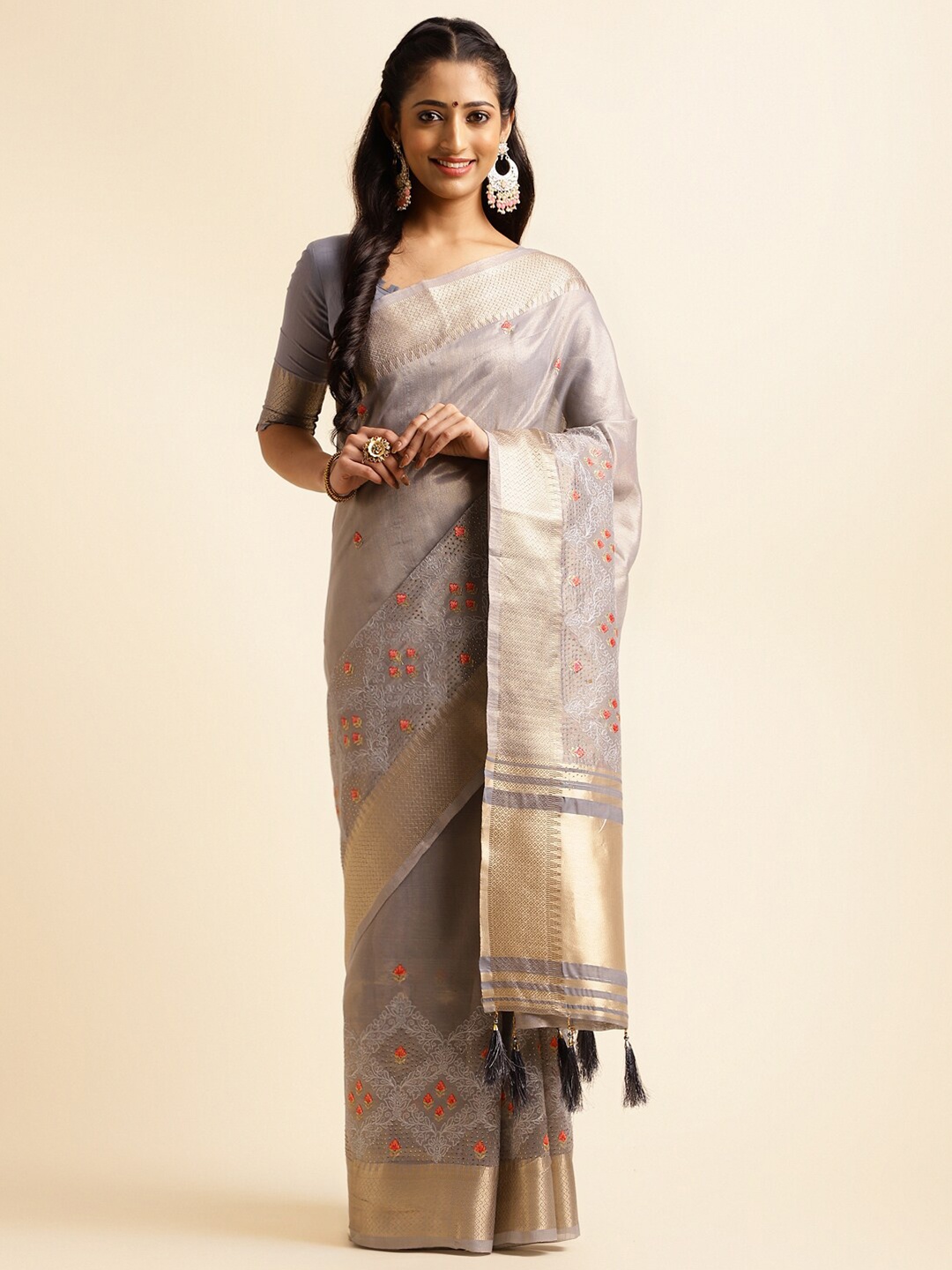 

ALAGINI Floral Embroidered Zari Silk Cotton Saree, Grey