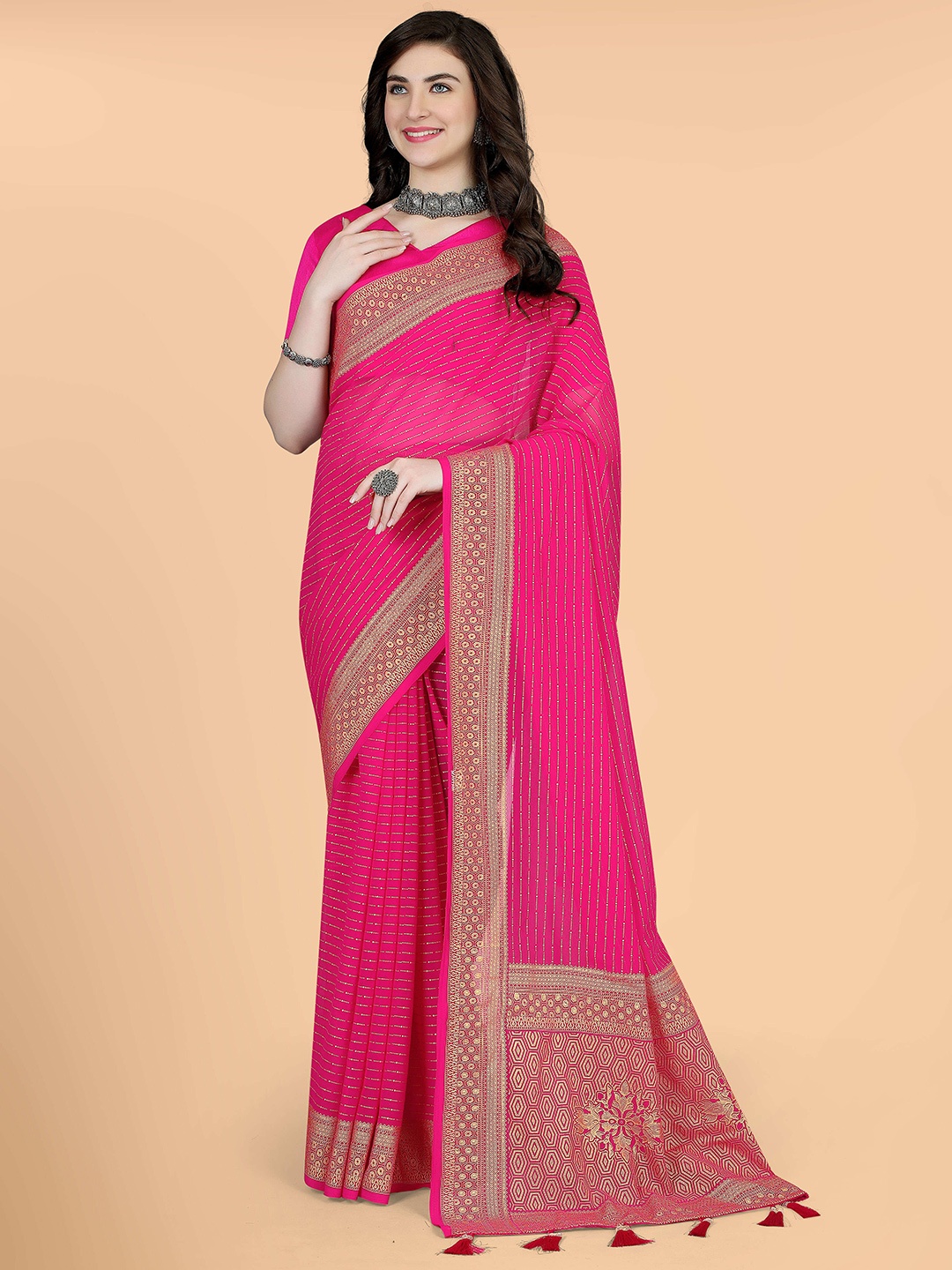 

Munir Ethnic Motifs Woven Designed Zari Saree, Pink