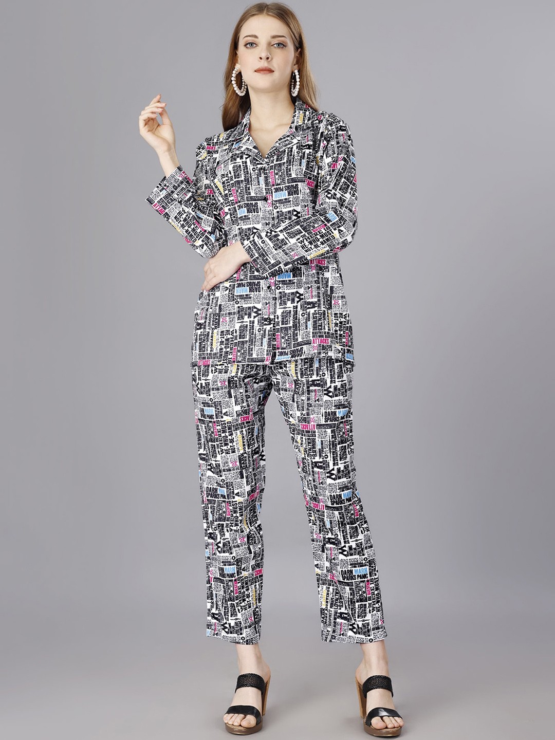 

Vaidehi Fashion Abstract Printed Shirt & Trousers, Black