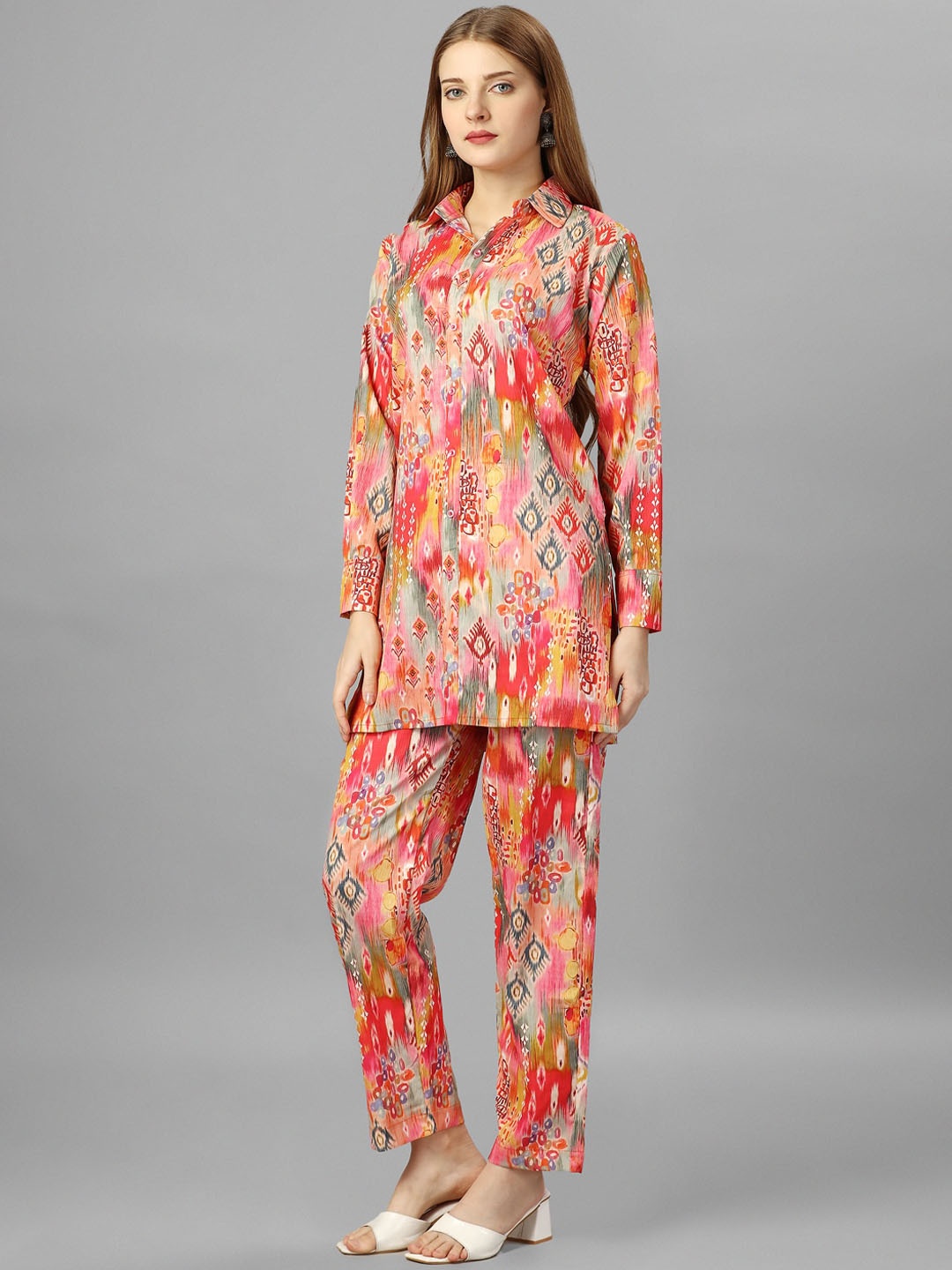 

Vaidehi Fashion Ethnic Printed Shirt Collar Kurti With Trouser, Orange