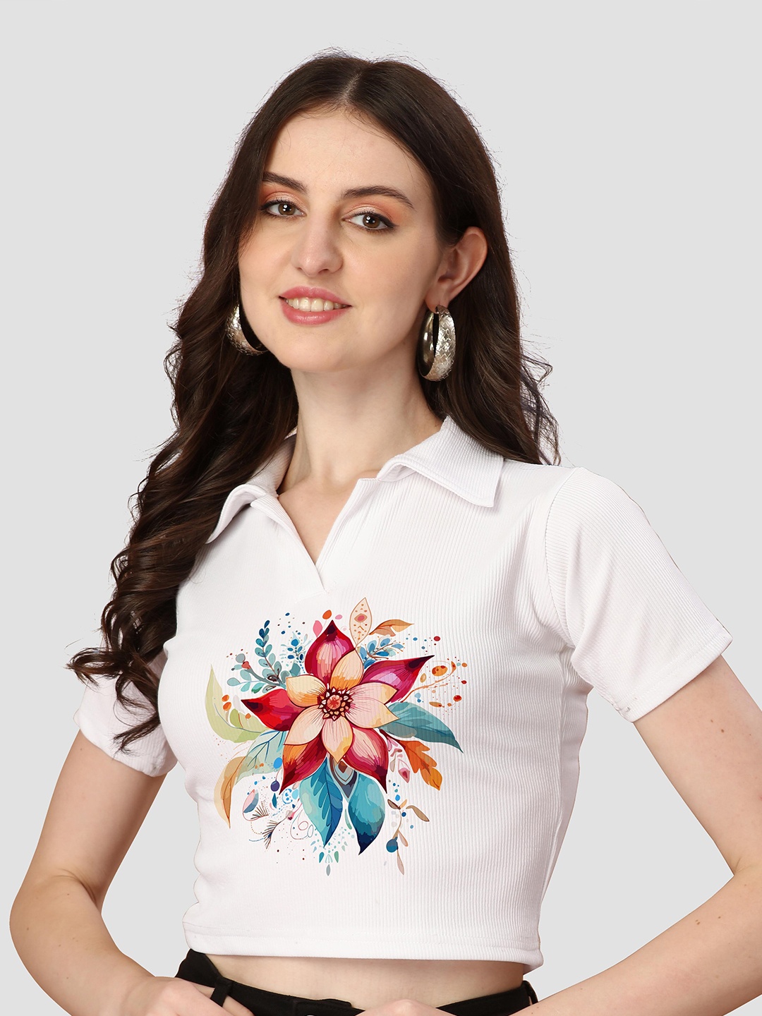 

VENISA Floral Printed Polo Collar Crop T-Shirt, White