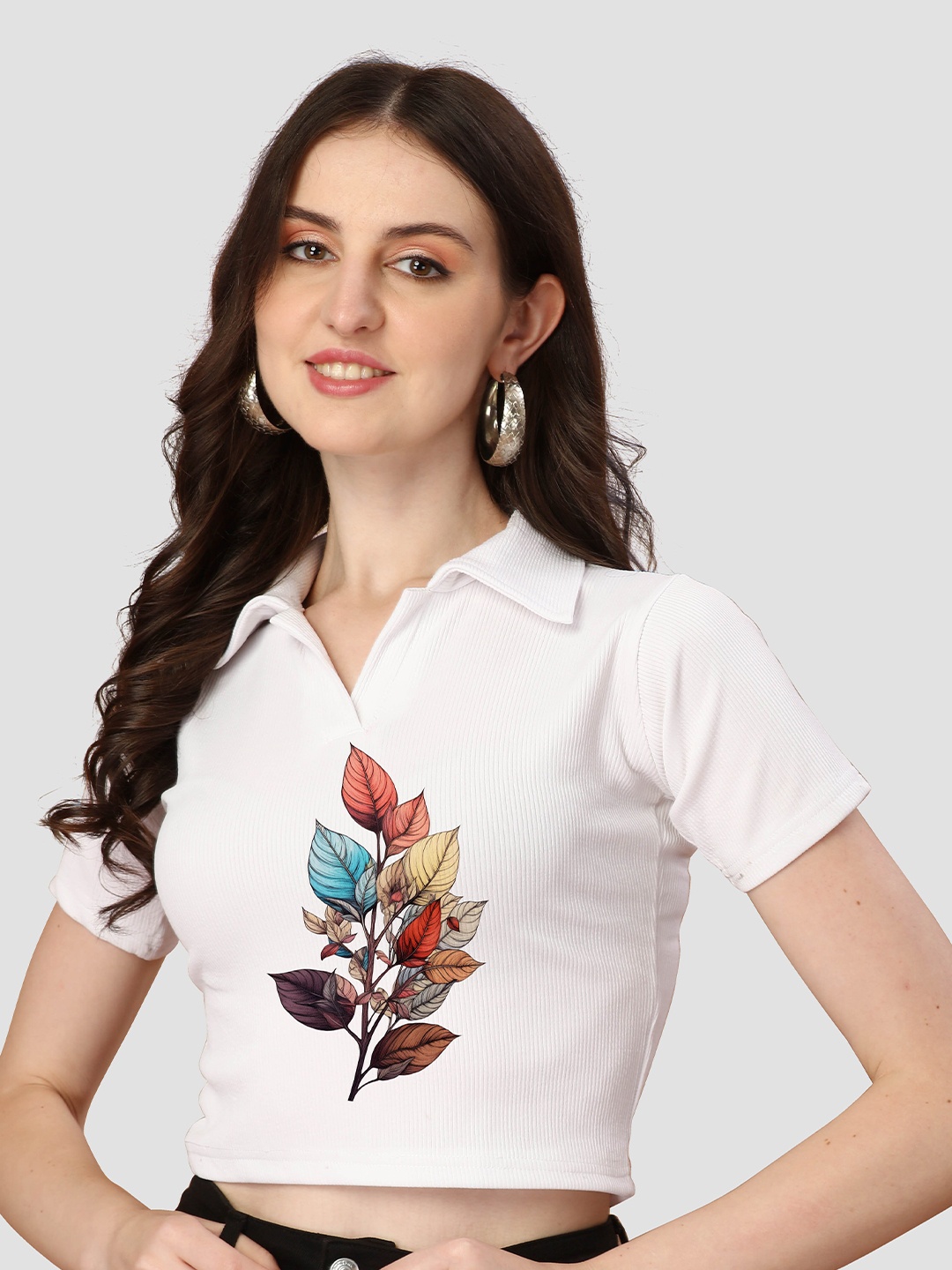 

VENISA Floral Printed Polo Collar Crop T-Shirt, White