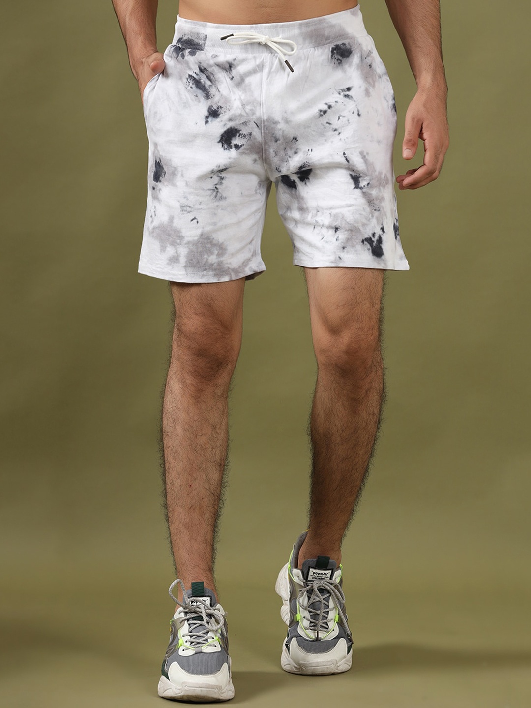 

Tistabene Men Abstract Printed Regular Fit Mid-Rise Cotton Shorts, White