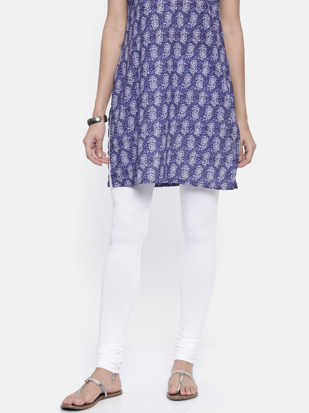 

Karigari Women White Churidar Leggings