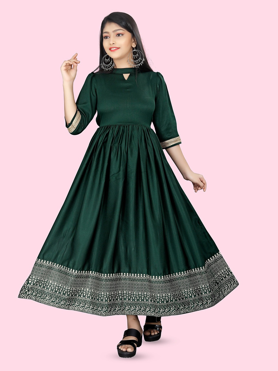 

BAESD Girls Ethnic Motifs Printed Keyhole Neck Gathered Fit & Flare Maxi Ethnic Dress, Green