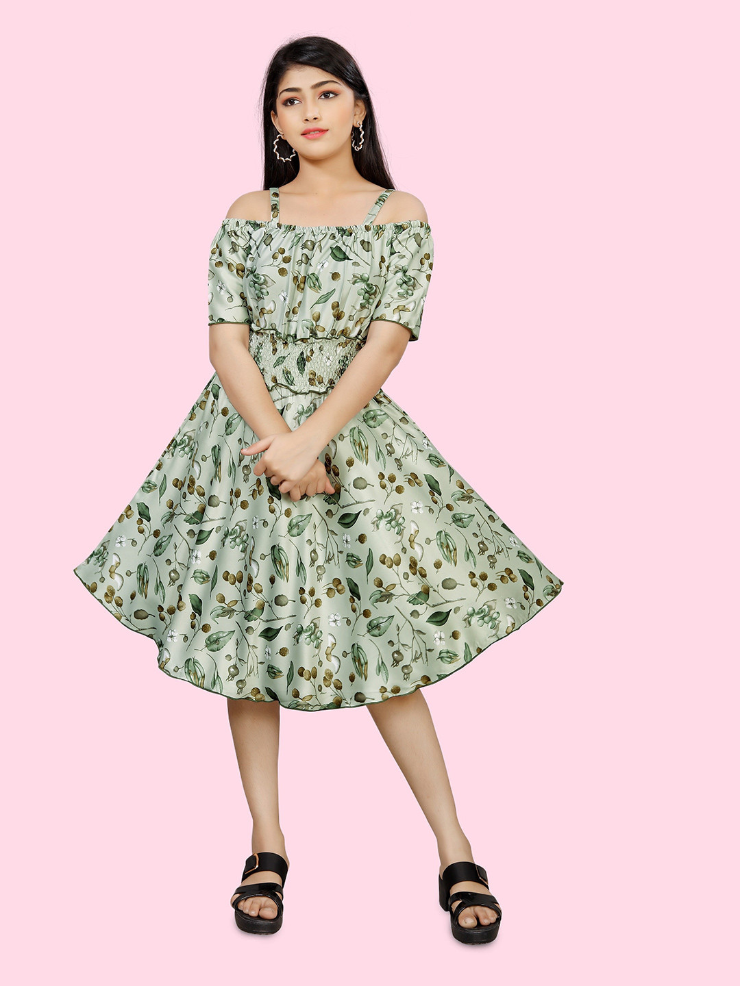 

BAESD Girls Floral Printed Shoulder Straps Cold-Shoulder Sleeves Smocked Fit & Flare Dress, Green