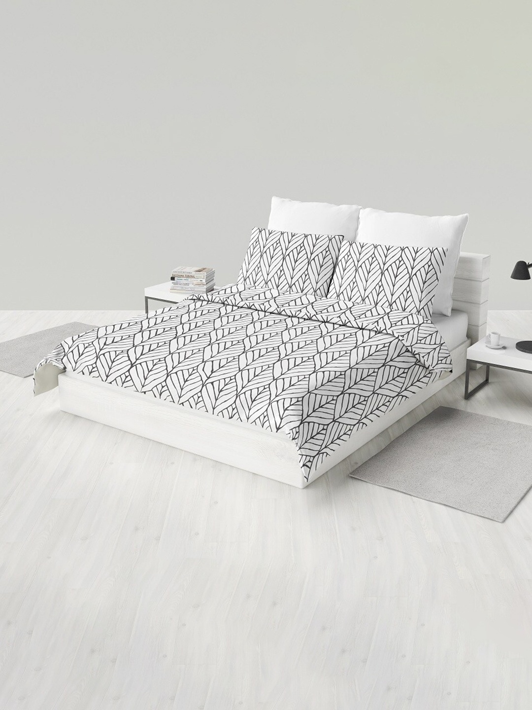 

LABHAM Easy Living Black Geometric Pure Cotton 180 TC King Bedsheet With 2 Pillow Covers