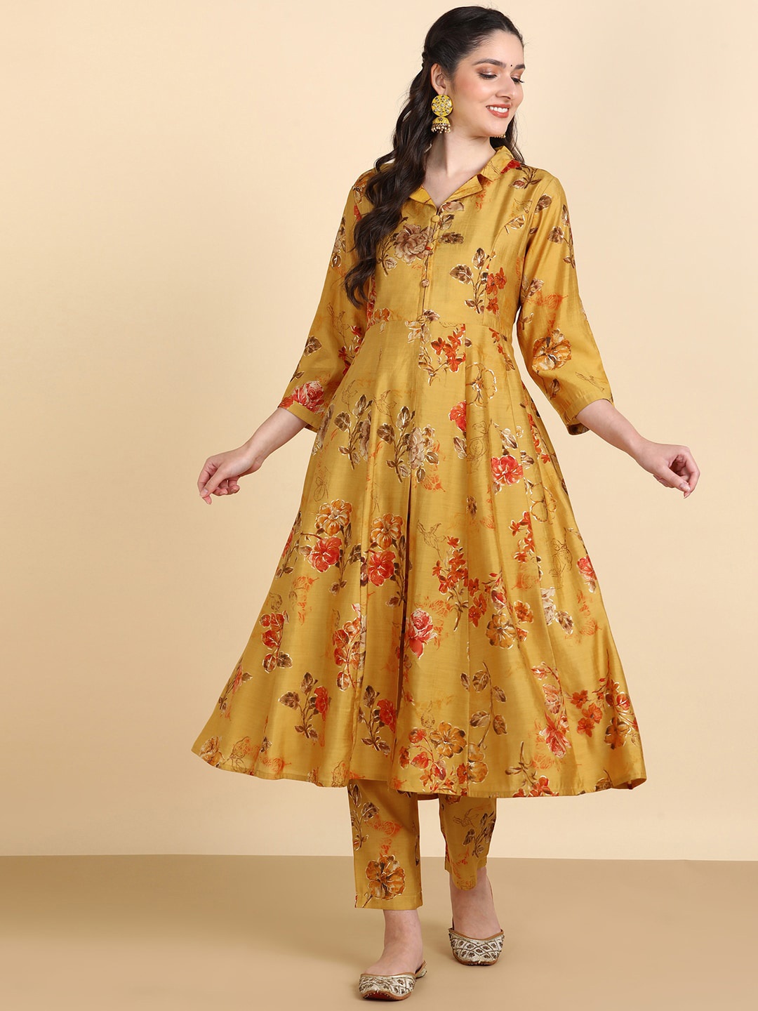 

HERE&NOW Yellow Floral Printed Panelled Kurta with Pyjama