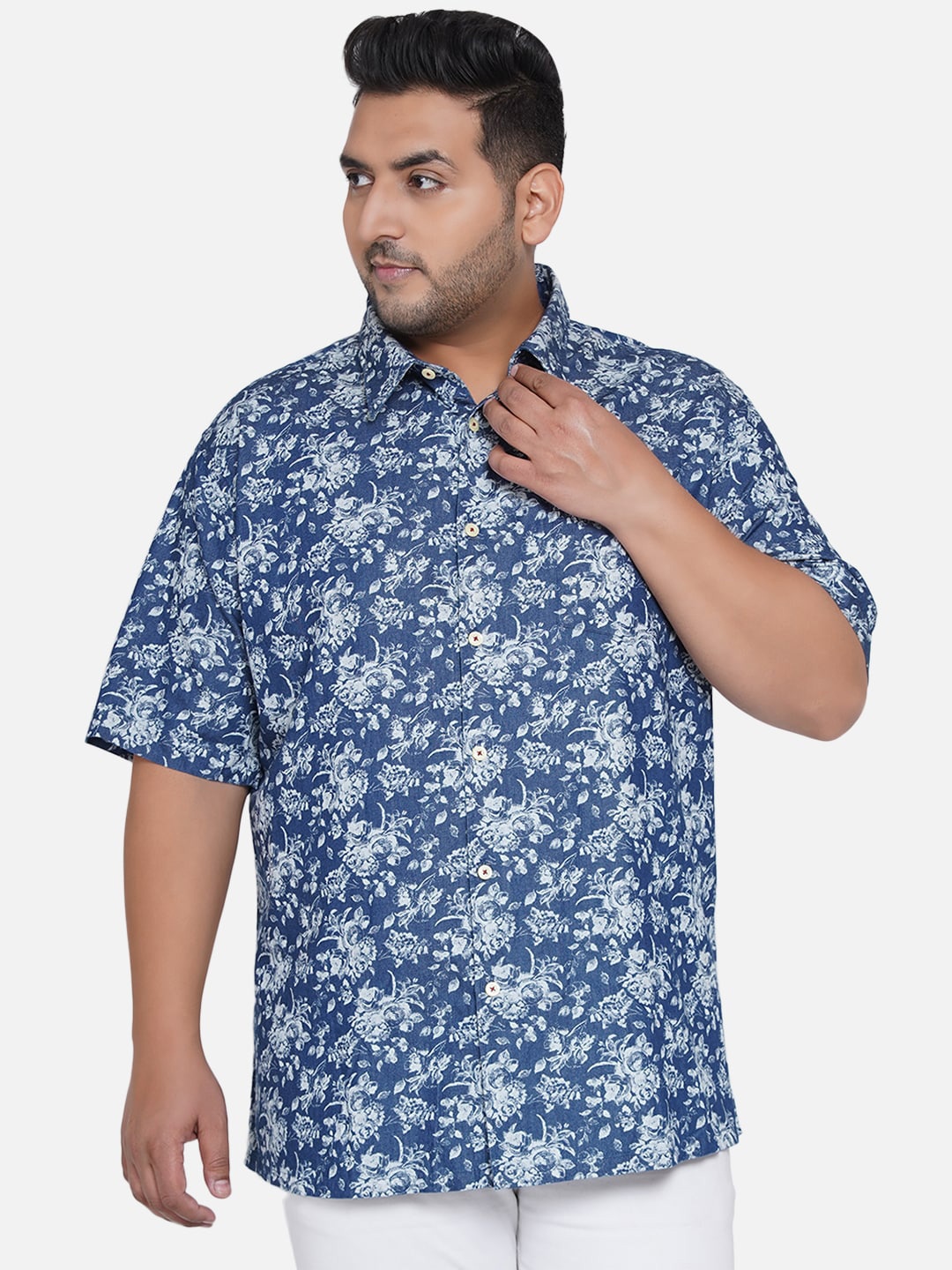 

Santonio Classic Plus Size Floral Printed Spread Collar Chest Pocket Pure Cotton Shirt, Blue