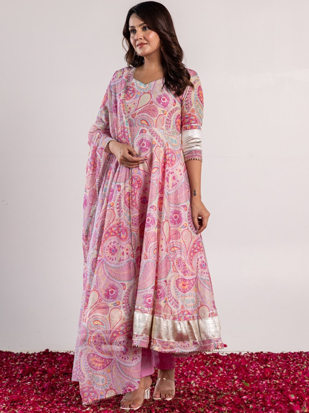 

OneWe Floral Printed Empire Gotta Patti Kurta With Trousers & Dupatta, Pink