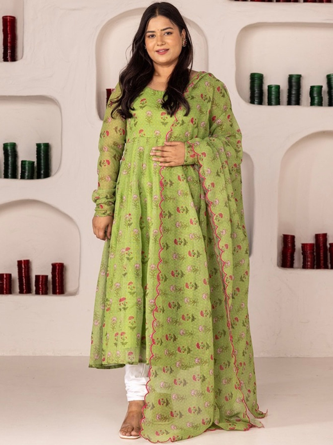 

OneWe Floral Printed Empire Linen Kurta With Churidar & Dupatta, Green