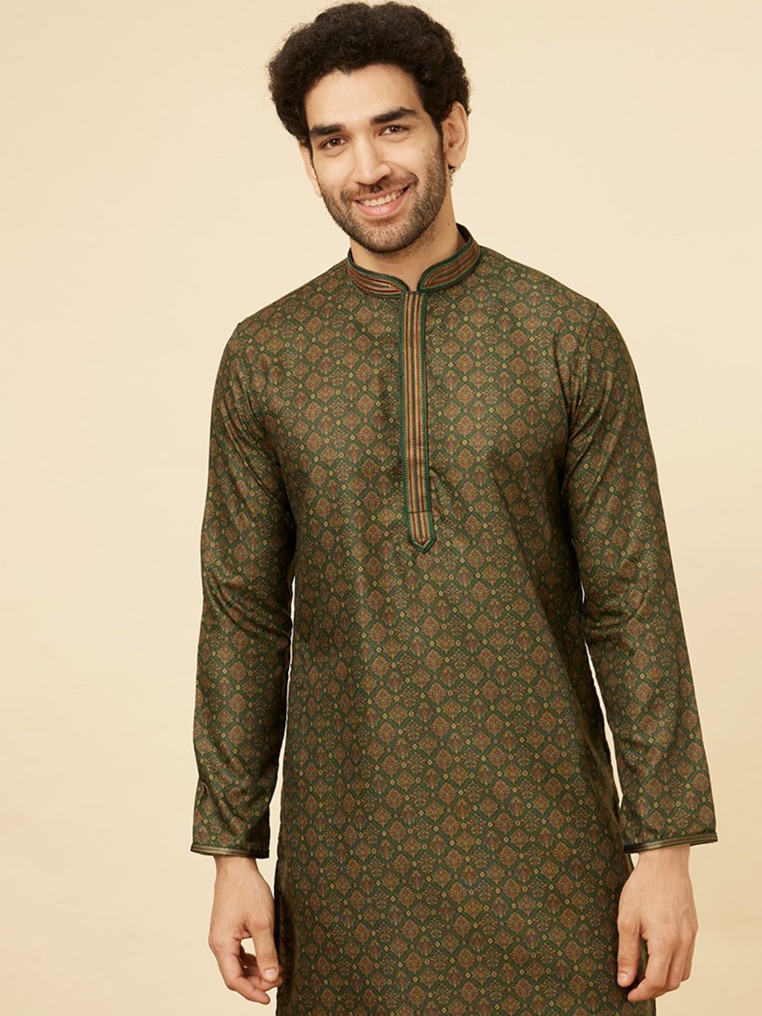 

Manyavar Ethnic Motifs Woven Design Kurta with Churidar, Green