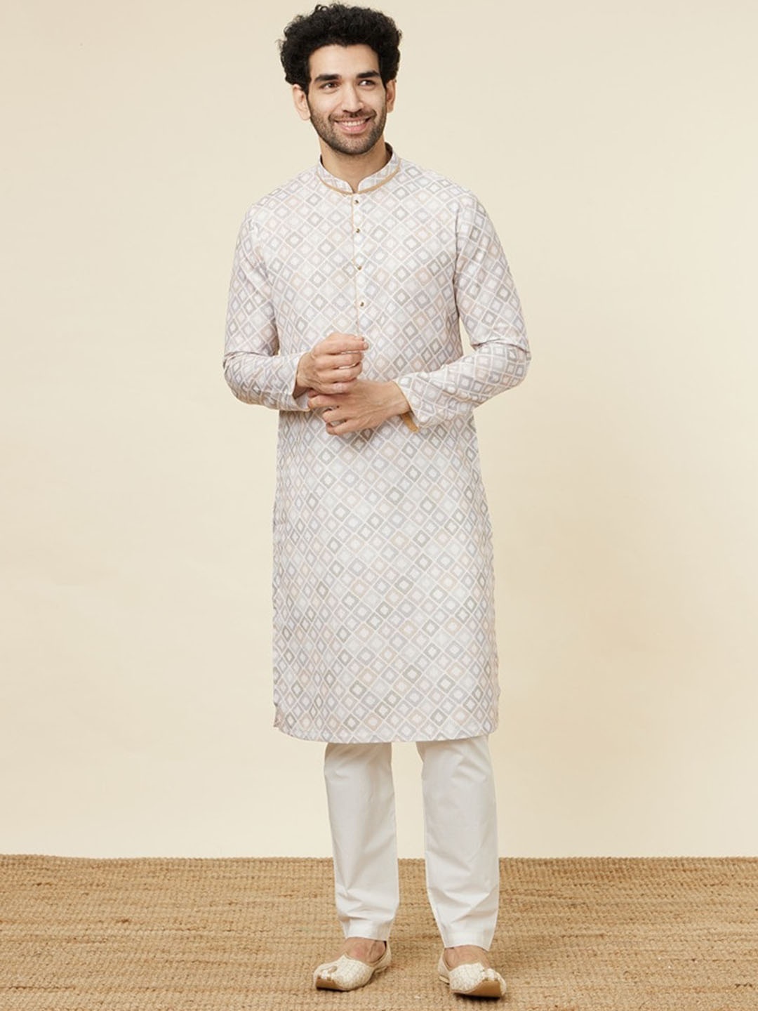 

Manyavar Ethnic Motifs Woven Design Straight Kurta, Cream