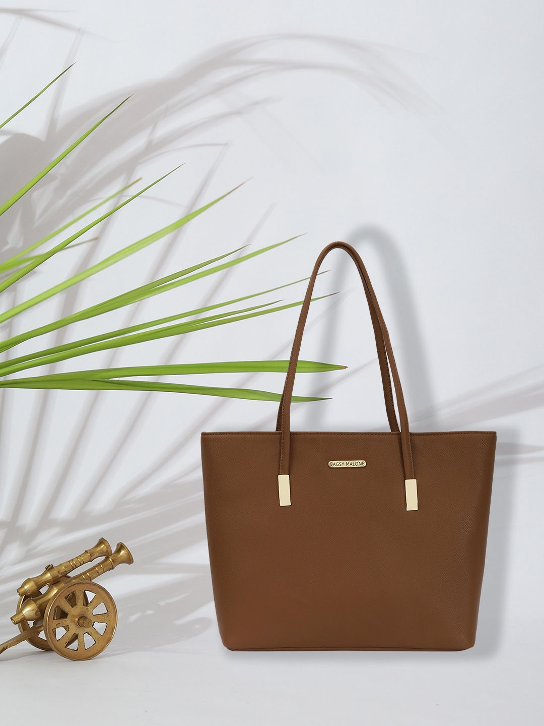 

Bagsy Malone Structured Shoulder Bag, Brown
