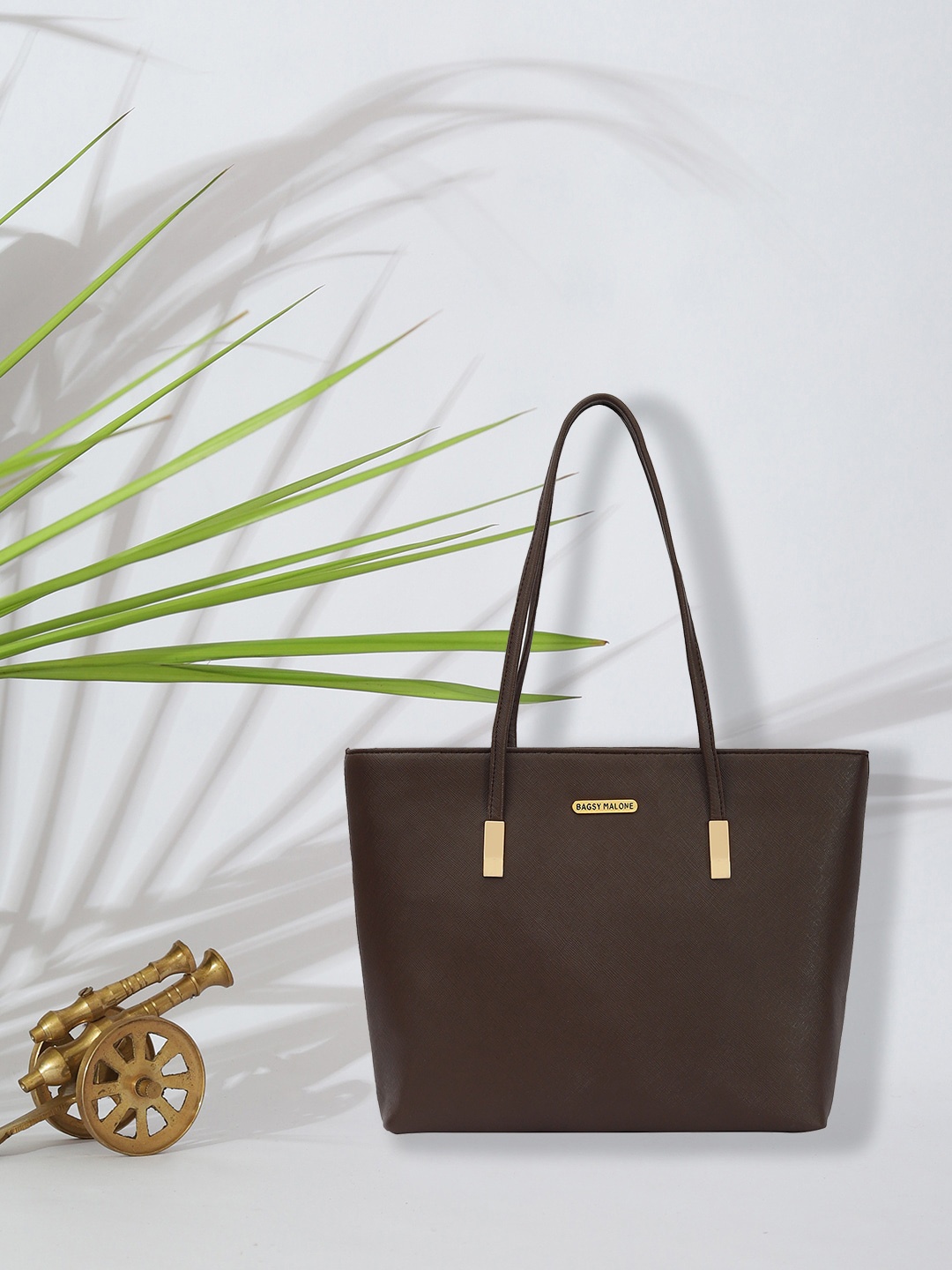 

Bagsy Malone Structured Shoulder Bags, Brown