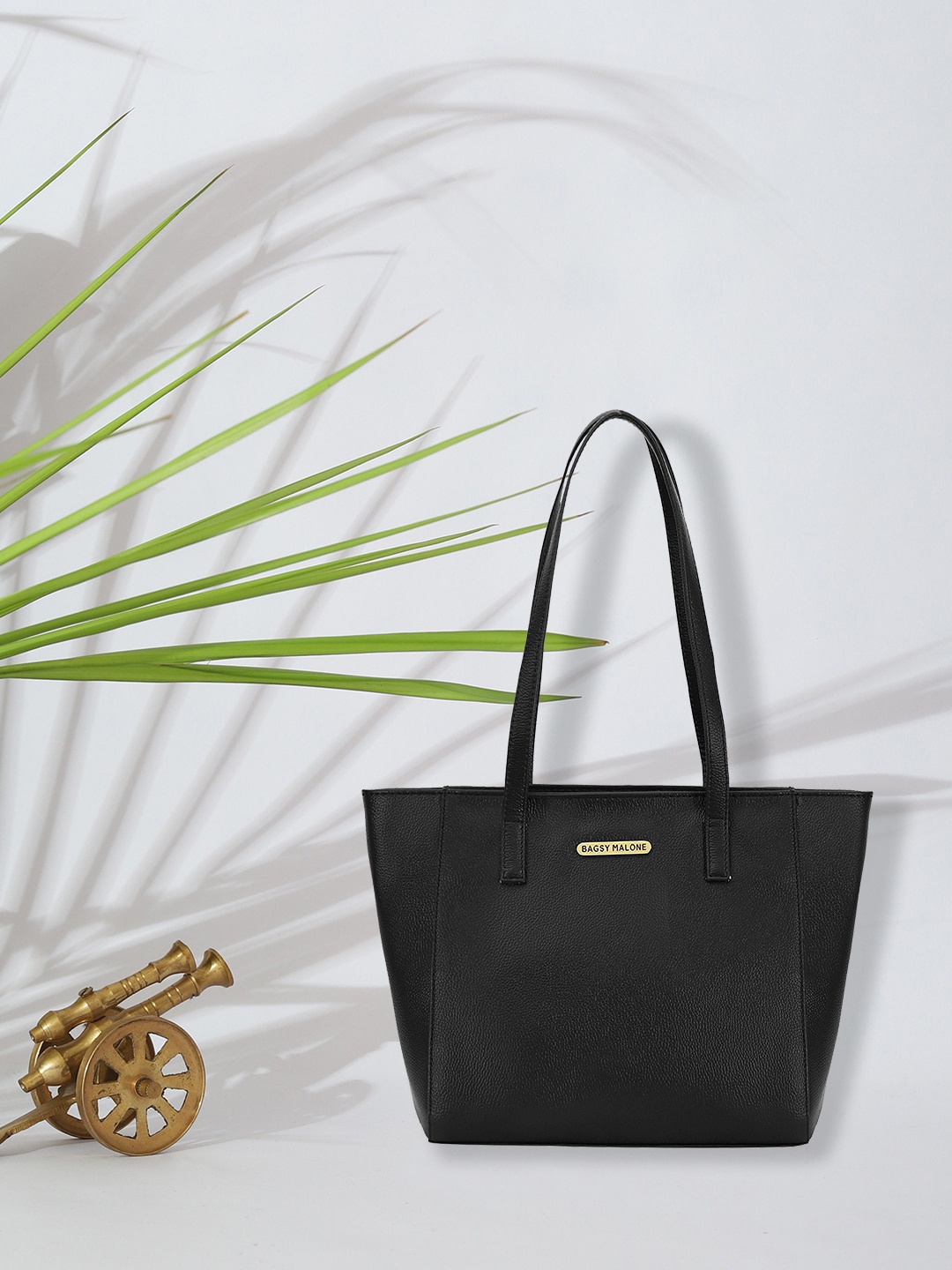 

Bagsy Malone Oversized Structured Shoulder Bag, Black