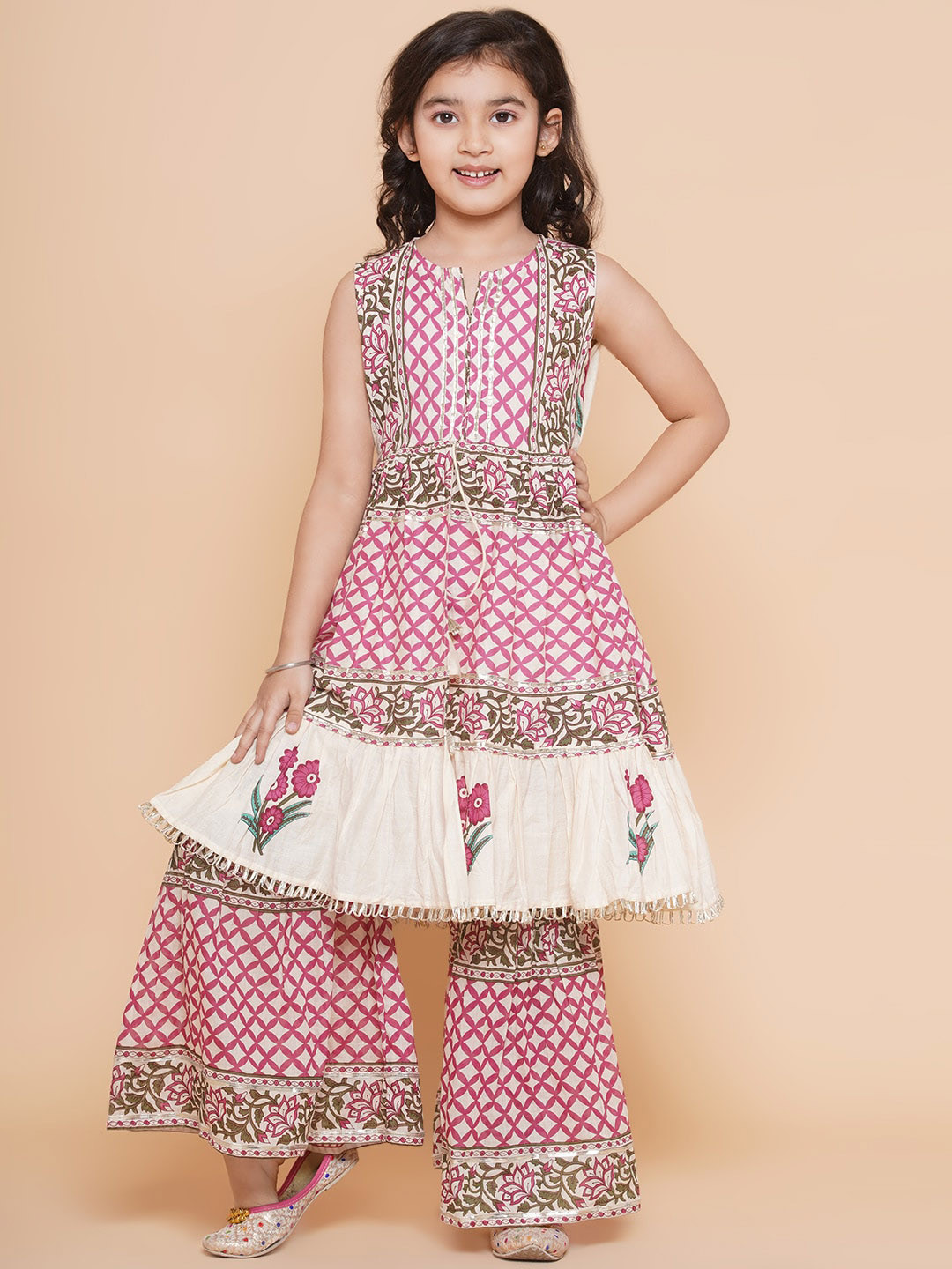

Bitiya by Bhama Girls Floral Printed Regular Kurta with Sharara, Pink