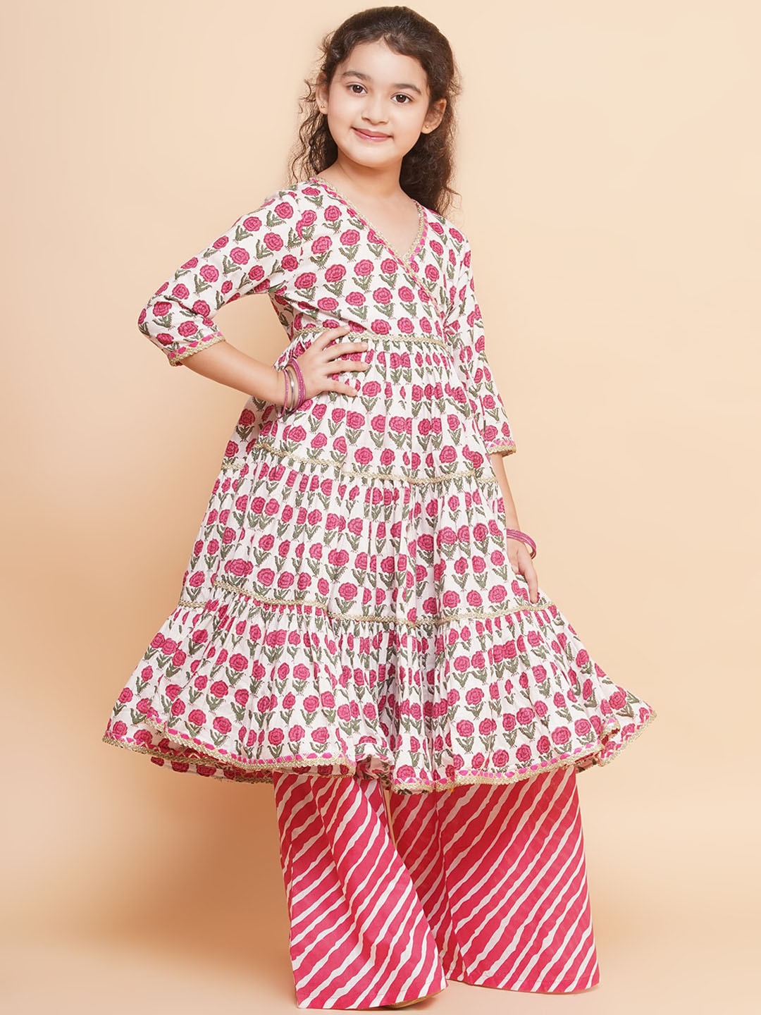 

Bitiya by Bhama Girls Printed Tiered Gotta Patti Pure Cotton Kurta with Palazzos & Dupatta, Off white