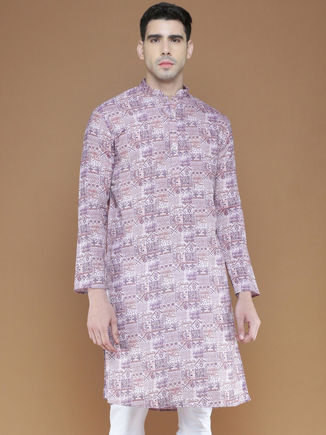 

Sanwara Ethnic Motifs Printed Mandarin Collar Cotton Straight Kurta, Purple