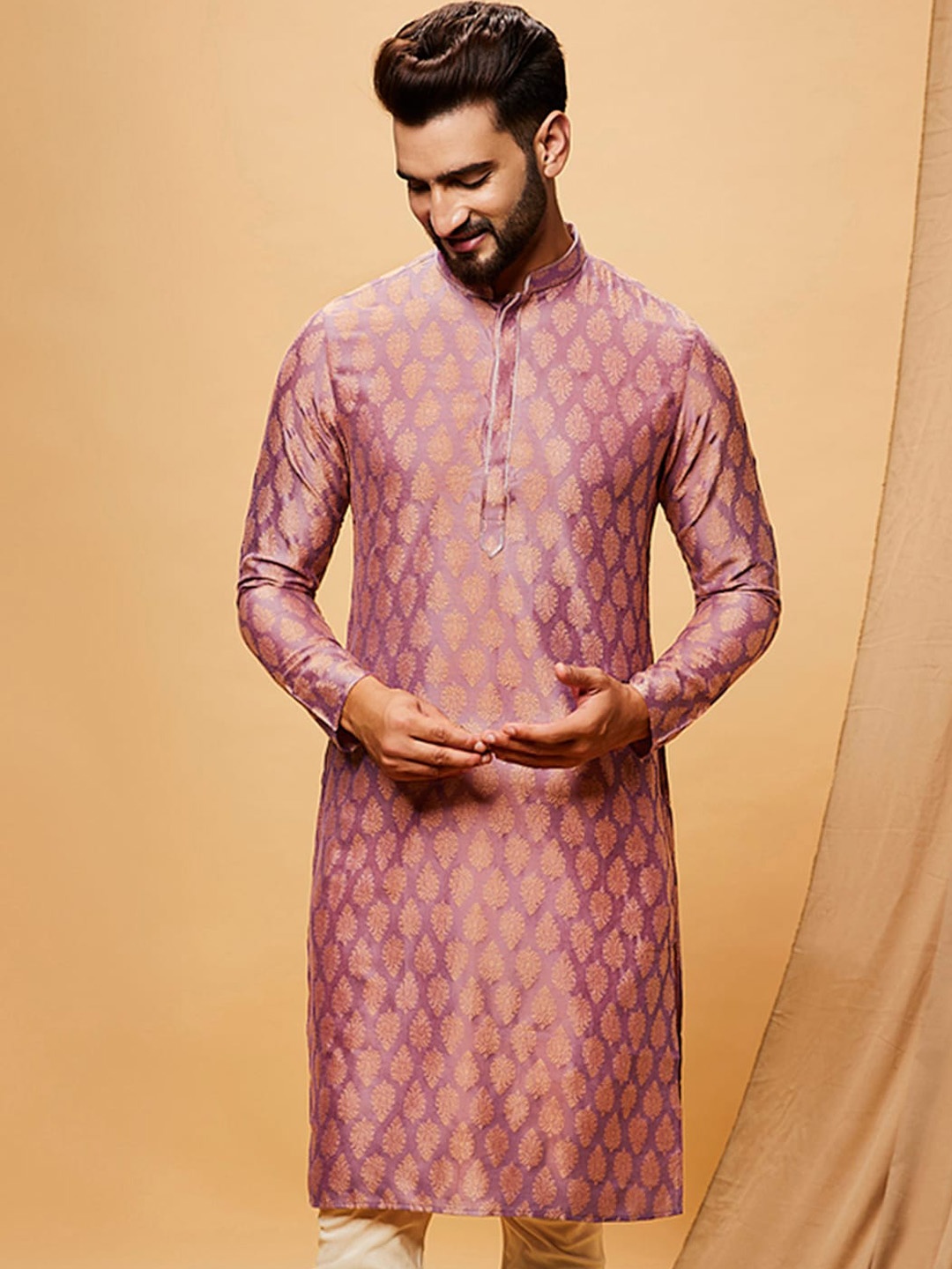

KISAH Ethnic Motifs Woven Design Jacquard Kurta, Purple