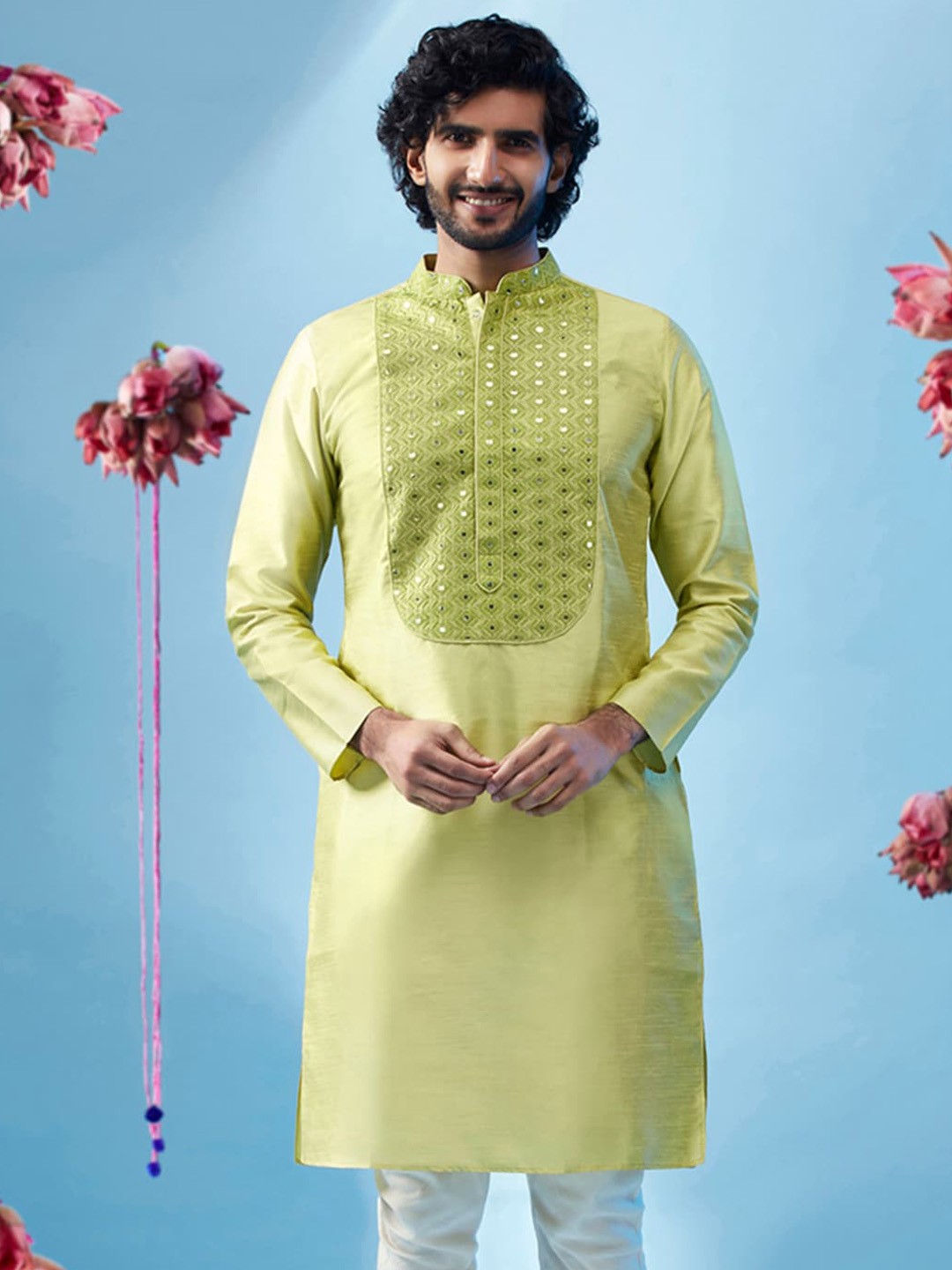 

KISAH Geometric Yoke Design Mirror Work Straight Kurta, Green
