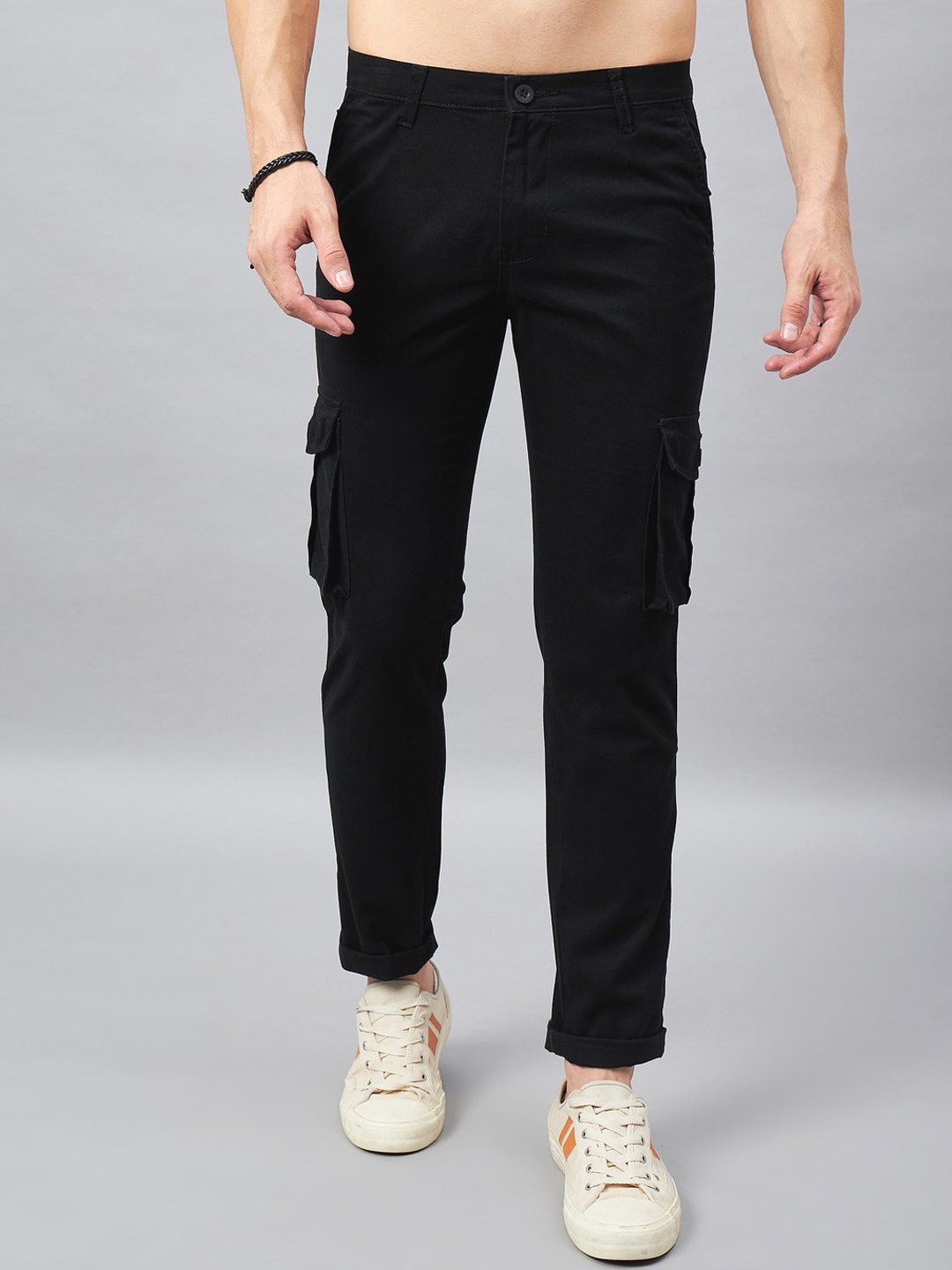 

STUDIO NEXX Men Relaxed Straight Leg Mid-Rise Pure Cotton Cargos, Black