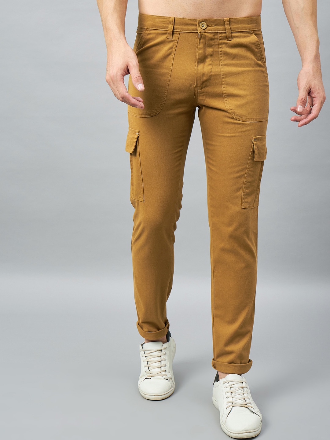 

STUDIO NEXX Men Relaxed Straight Leg Mid-Rise Pure Cotton Cargos, Brown