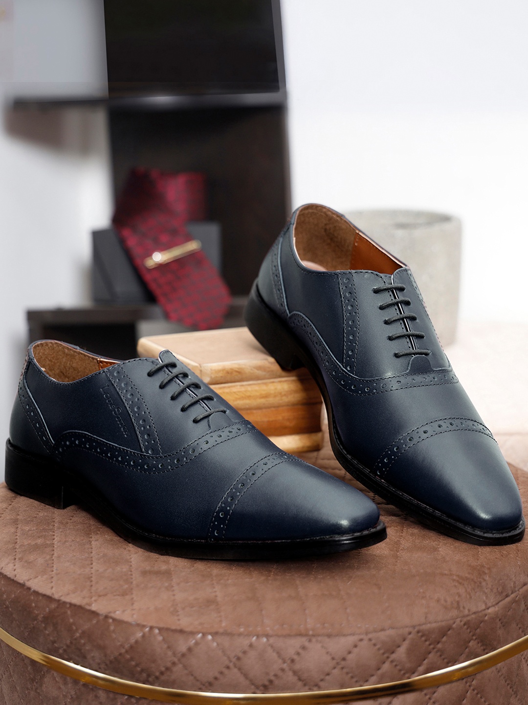 

Louis Stitch Men Prussian Blue Premium Italian Leather Formal Oxford Shoes