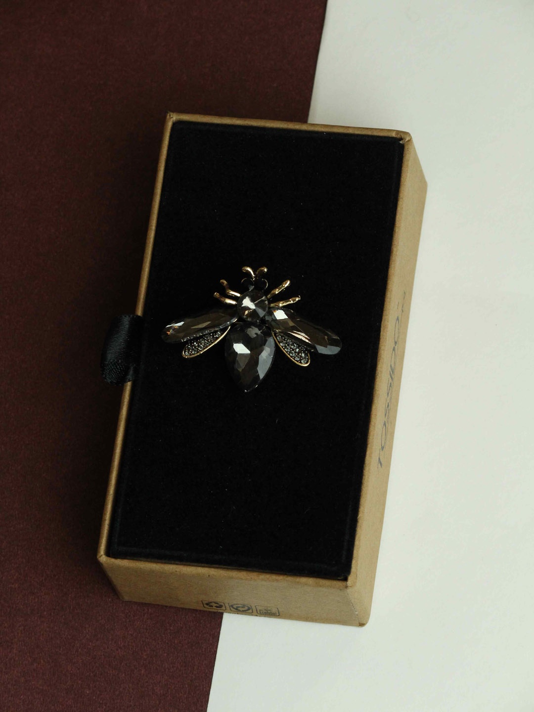 

Tossido Lapel Pin Fly Brooch, Black