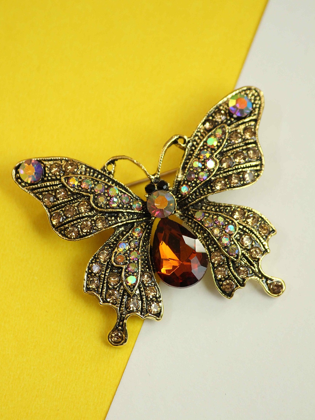 

Tossido Butterfly Brooch, Gold