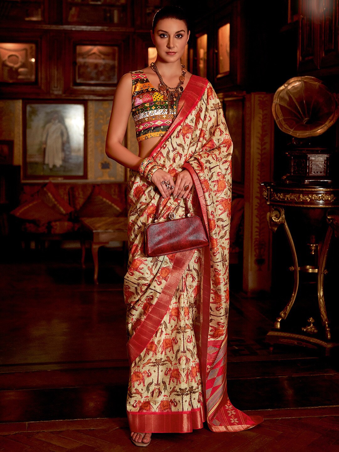 

Saree mall Ethnic Motifs Zari Sungudi Saree, Cream