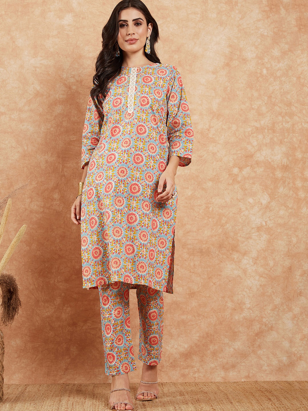 

InWeave Ethnic Motifs Printed Regular Gotta Patti Pure Cotton Kurta with Trousers, Blue