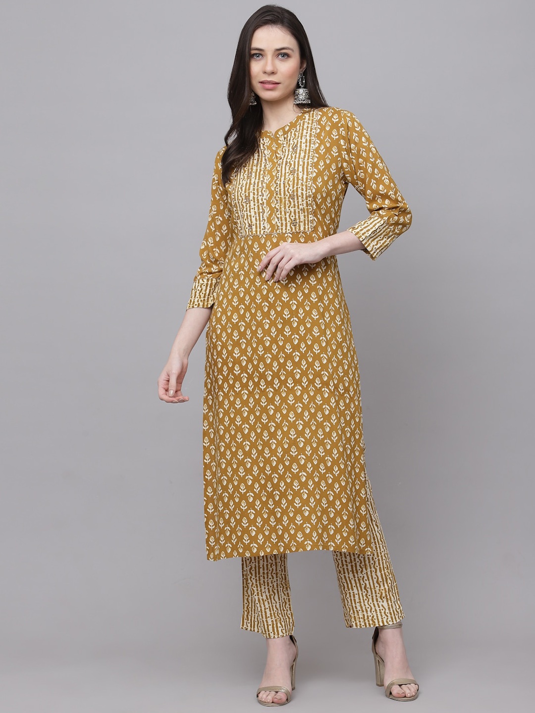 

KBZ Floral Printed Mandarin Collar Regular Gotta Patti Kurta With Trousers, Mustard