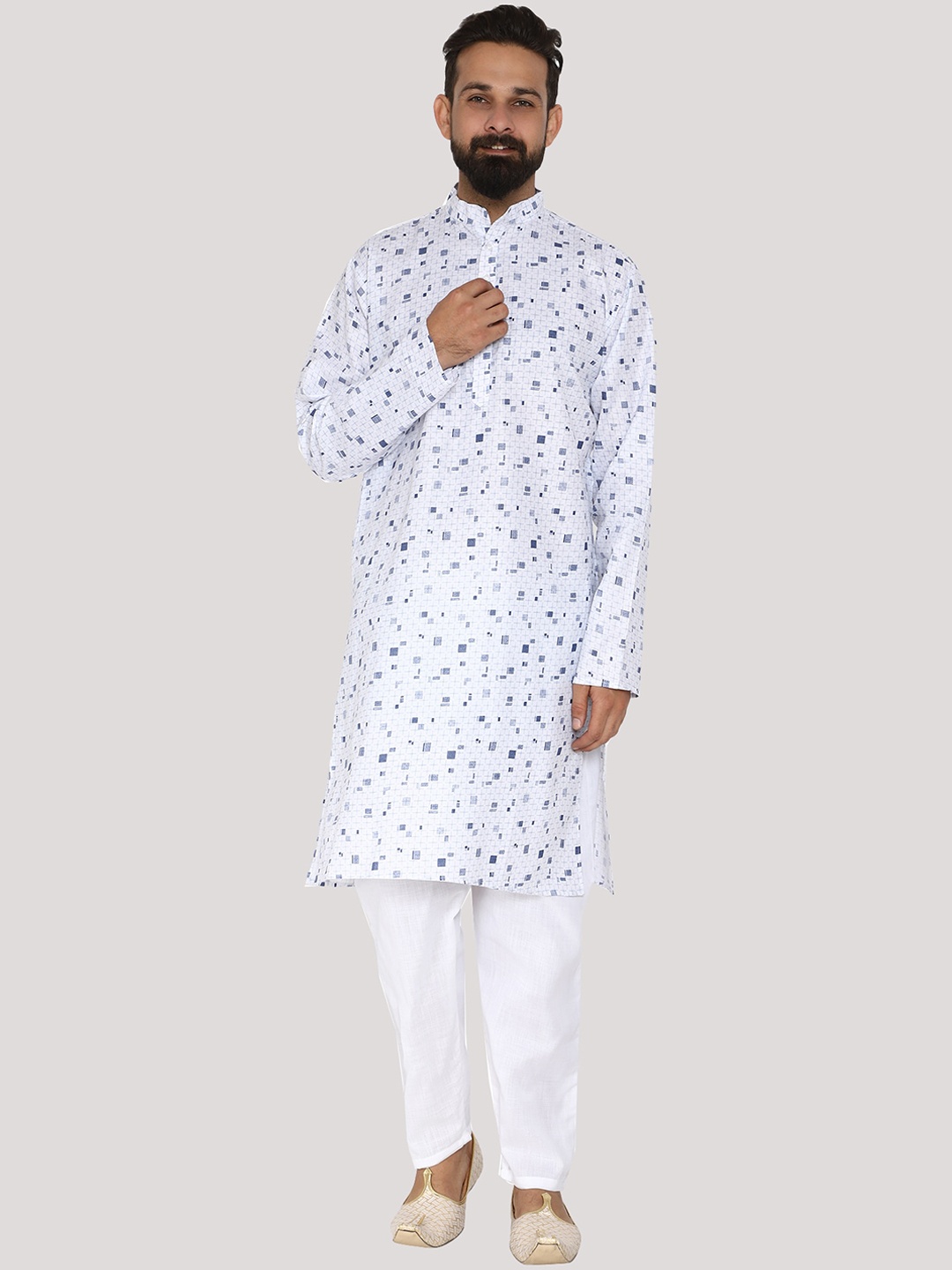 

MAG Geometric Printed Regular Kurta With Pyjamas, Blue