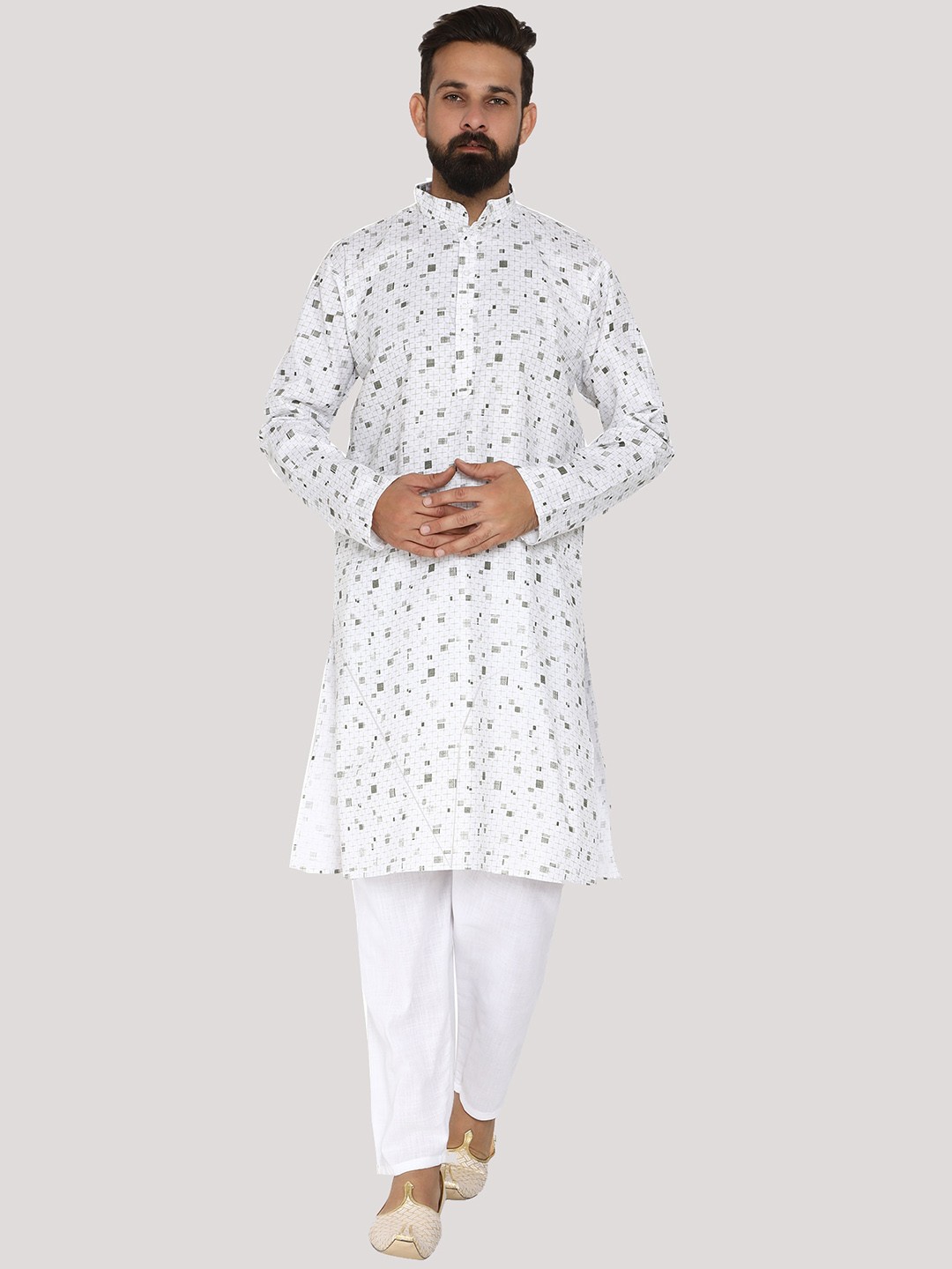 

MAG Geometric Printed Regular Kurta With Pyjamas, Green