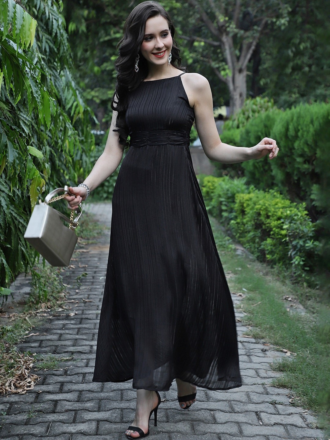 

Claura Georgette Maxi Dress, Black