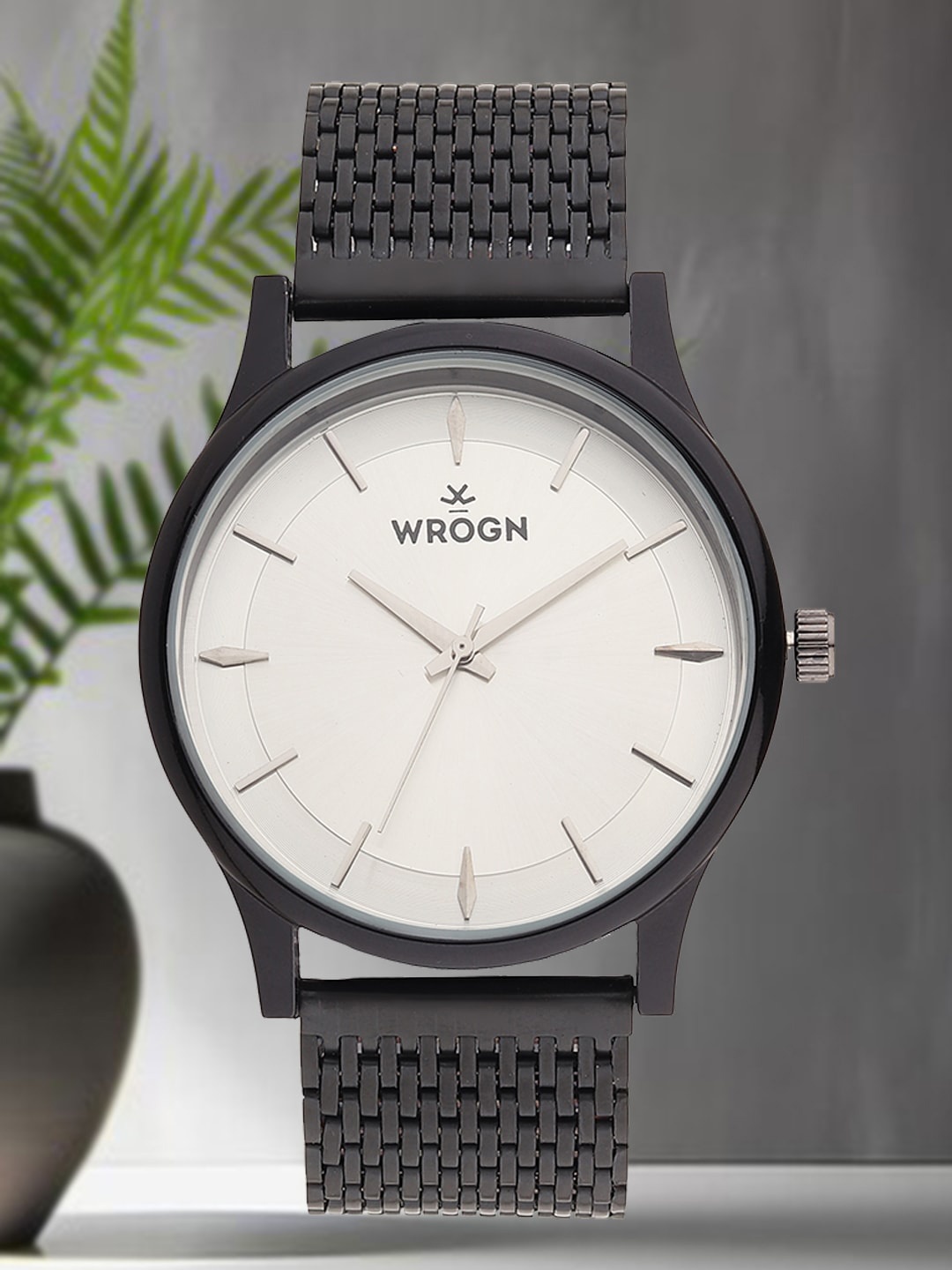 

WROGN Men Stainless Steel Bracelet Style Straps Analogue Watch WRG0430, White