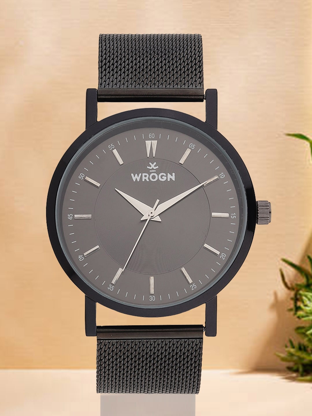

WROGN Men Stainless Steel Bracelet Style Straps Analogue Watch WRG0428, Black