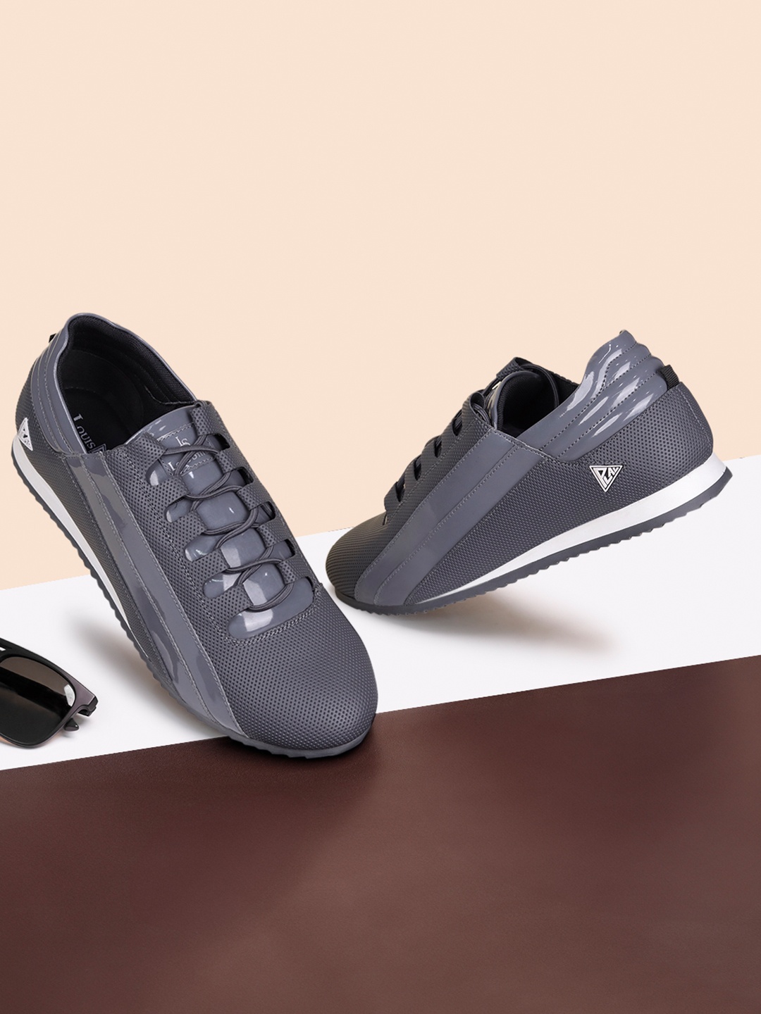 

LOUIS STITCH Men's Grey Casual Shiny Strap Sneakers