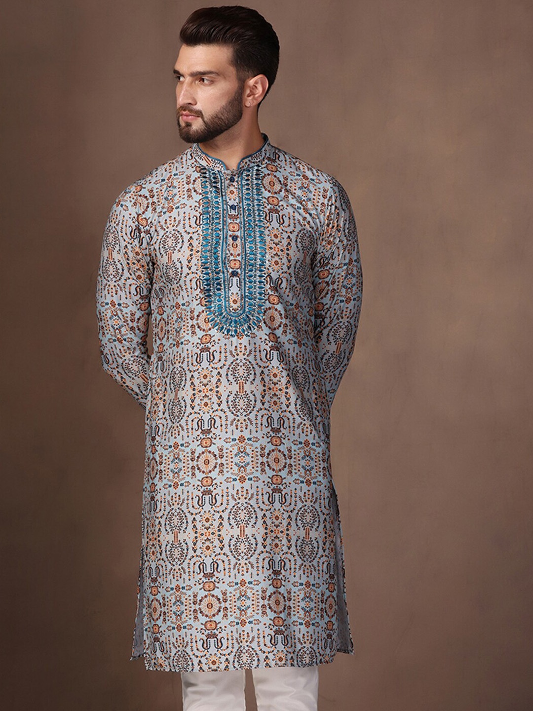 

KISAH Ethnic Motifs Printed Thread Work Mandarin Collar Kurta, Blue