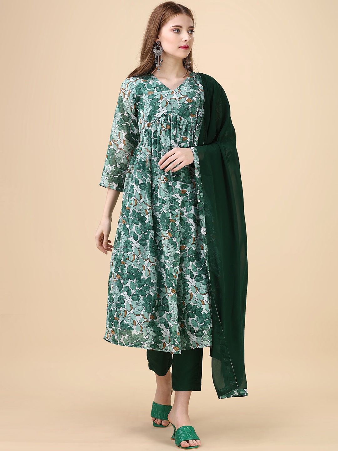 

Hinayat Fashion Floral Printed Regular Empire Kurta With Trousers & Dupatta, Green